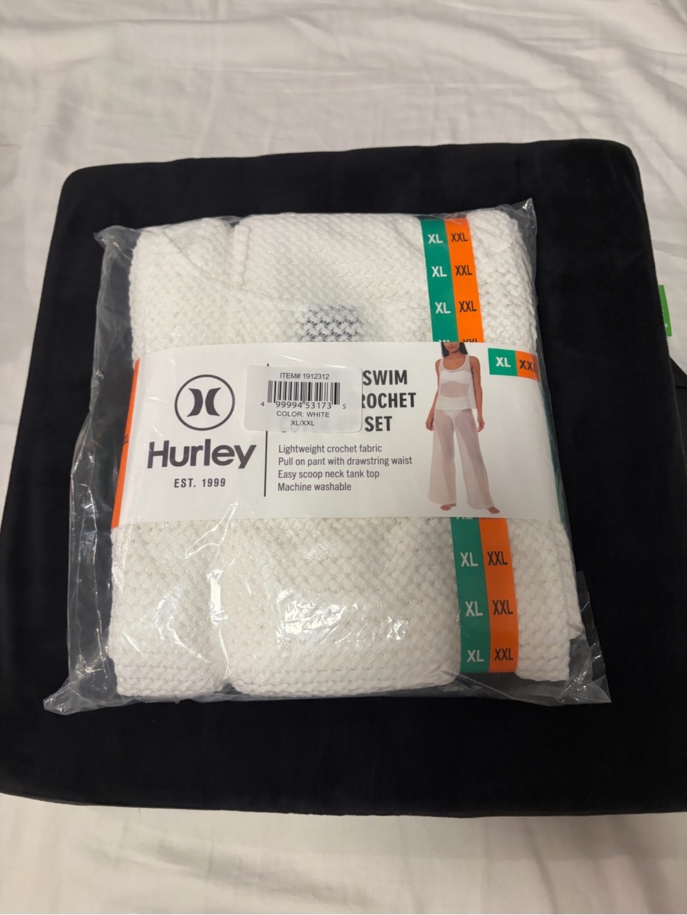 NWT Hurley Women's (2 pieces) swim cover set in white- Size XL/XXL (14-18)